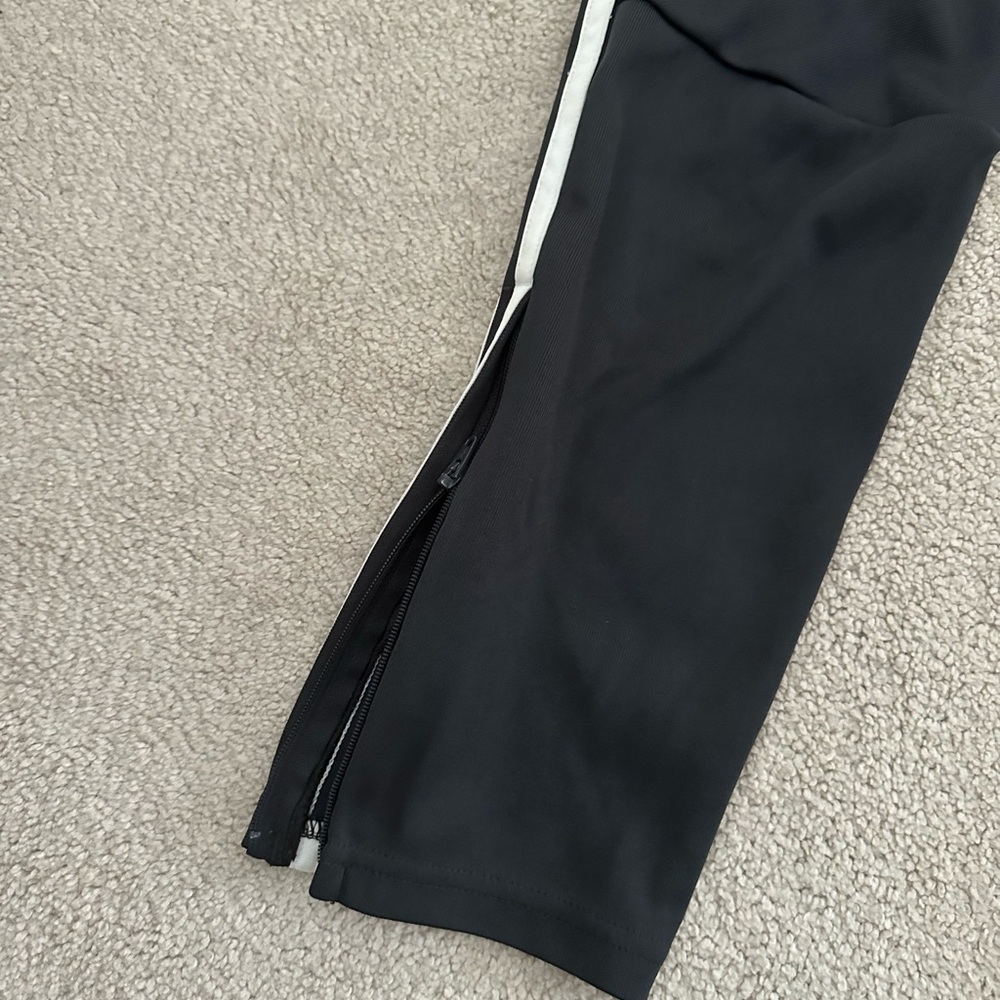 Adidas Trackpants - Picture 5 of 6